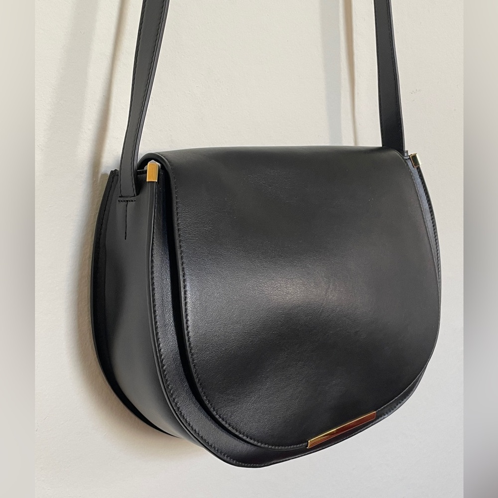 NWOT Black Leather Cuyana Saddle Bag Large